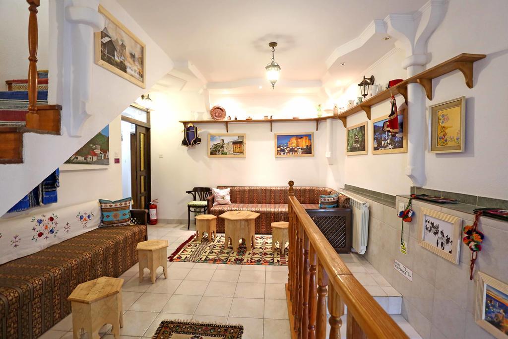 Отель Boutique Bosanska Ruza Сараево Экстерьер фото